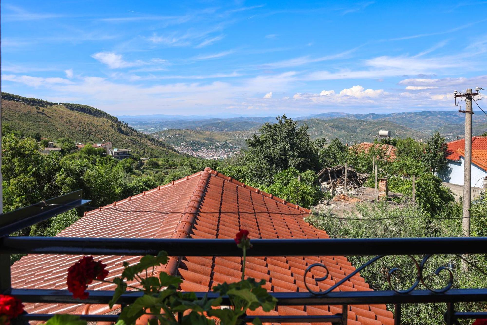 Villa Kevin Берат Экстерьер фото